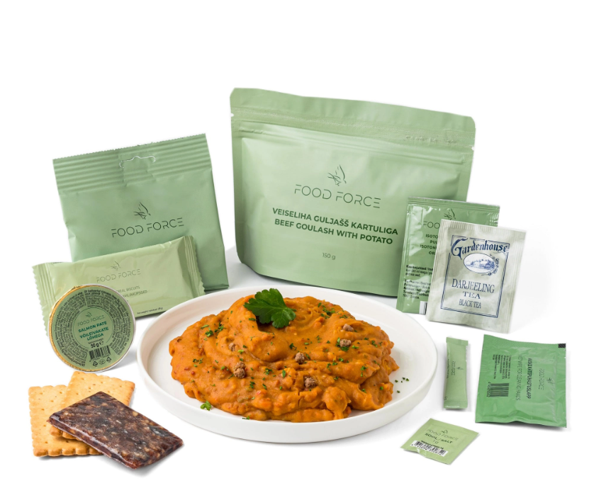 Food Force Naudanlihagulassi perunalla MRE ateriapaketti