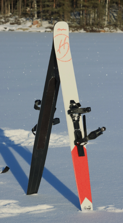 Haghus Skinner Liukulumikenkä Pivot siteillä