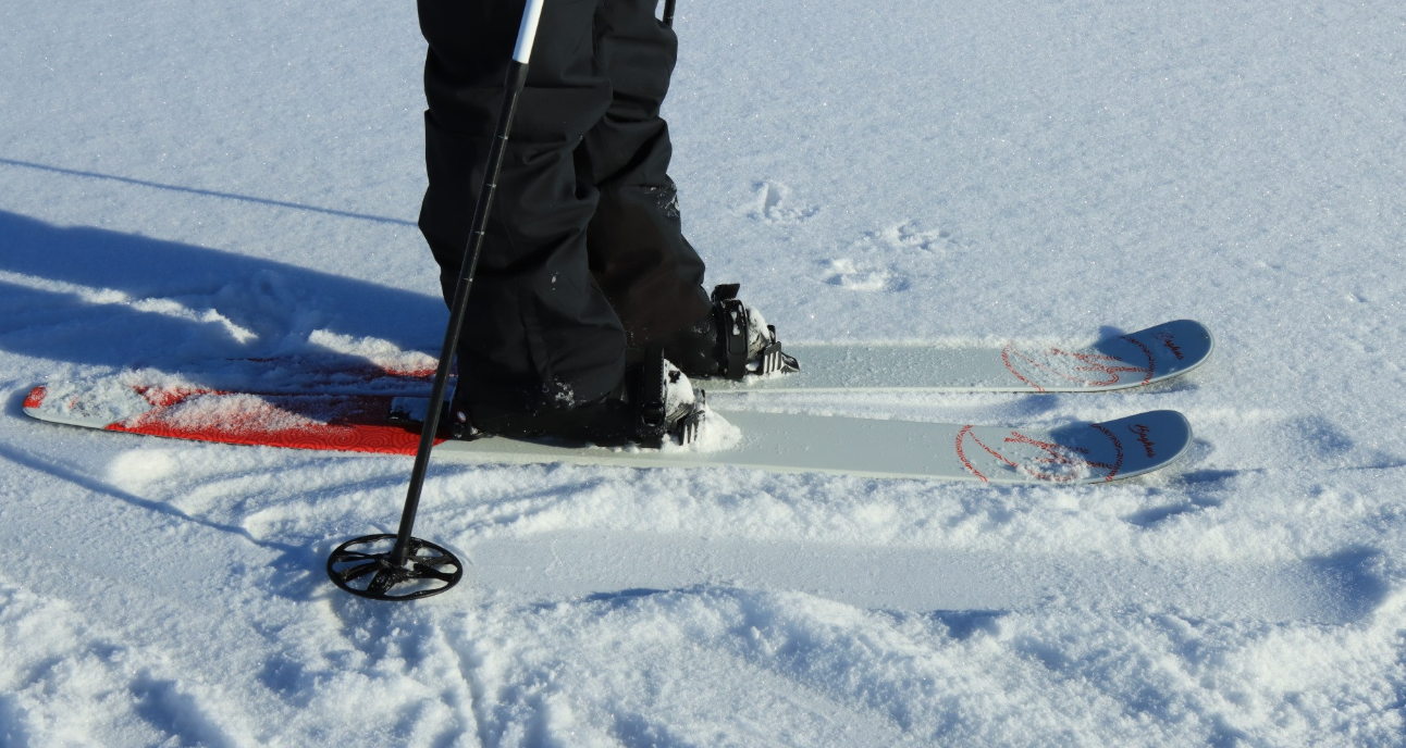 Haghus Skinner Liukulumikenkä Pivot siteillä