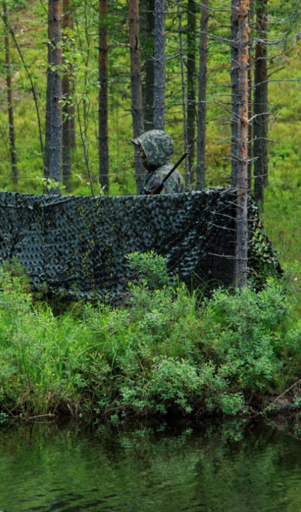 Bear Claw kamouflagenät i två färger, flera storlekar