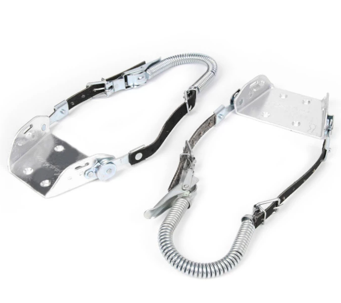 Haghus Eräside metsäsuksiin ja lumikenkiin.