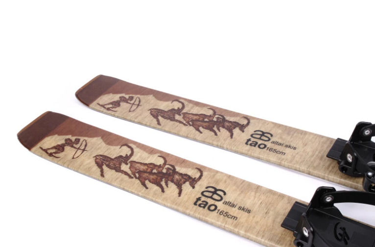 Altai Skis Altai Tao 165 liukulumikengät + Pivot siteet