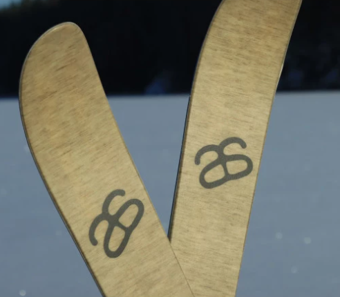 Altai Skis Altai Tao 165 liukulumikengät + Pivot siteet