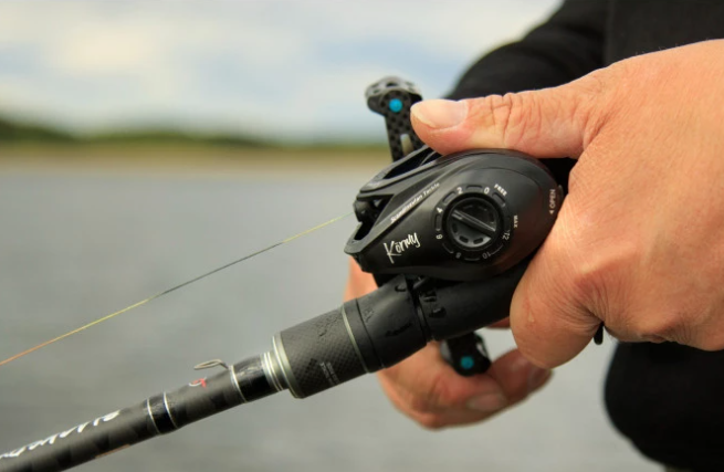 Scandinavian Tackle Körmy hyrräkela, vasen