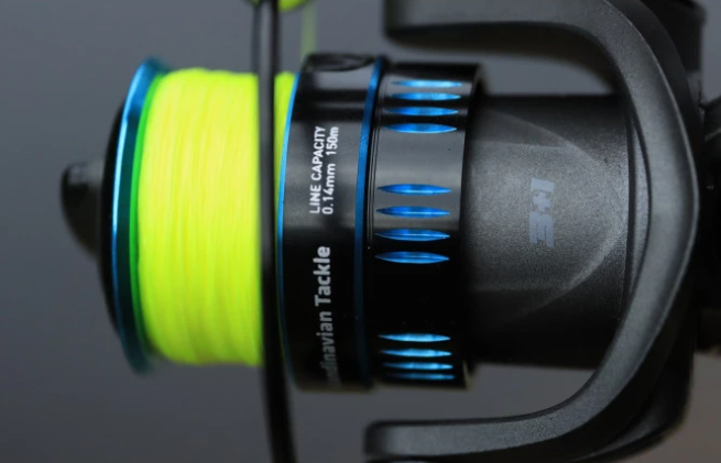 Scandinavian Tackle Venom 2000 3+1BB avokela