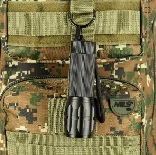 Maastokuvioitu reppu Defender 30l CBT7204 NILS CAMP