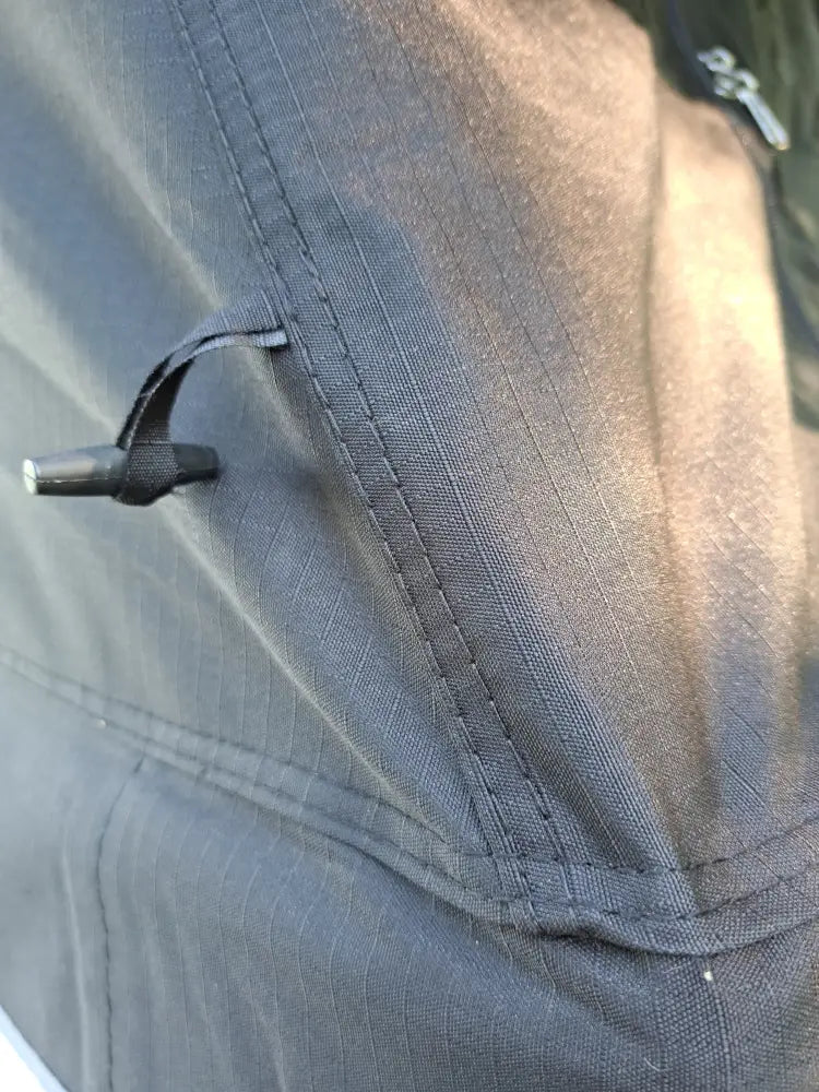 Auton kattoteltta ilma lyhyt 1.4 musta - musta - kattoteltta - wildpoint retkeilyvarusteet verkkokaupasta 1 285 €