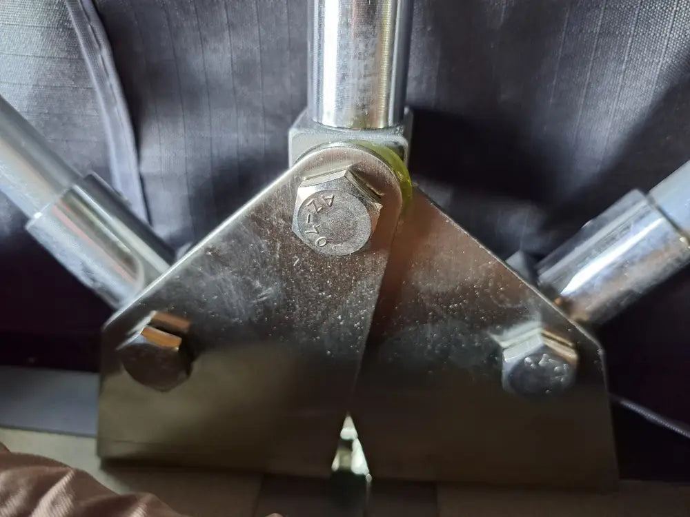 Auton kattoteltta ilma lyhyt 1.4 musta - musta - kattoteltta - wildpoint retkeilyvarusteet verkkokaupasta 1 285 €