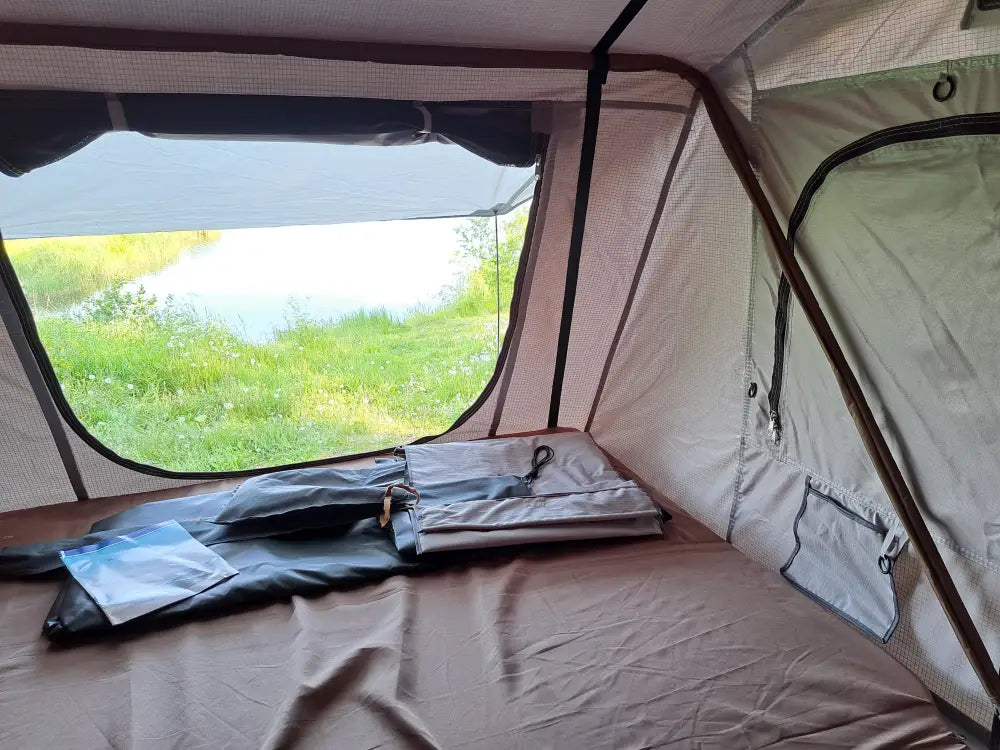 Auton kattoteltta ilma pitkä 1.4 harmaa - harmaa - kattoteltta - wildpoint retkeilyvarusteet verkkokaupasta 1 390 €