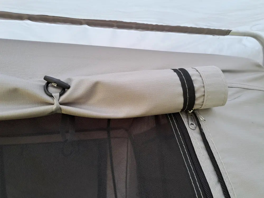 Auton kattoteltta ilma pitkä 1.6 harmaa - harmaa - kattoteltta - wildpoint retkeilyvarusteet verkkokaupasta 1 495 €