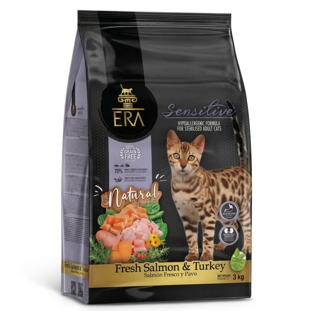 Era grain-free sterilised sensitive adult - fresh salmon and turkey 3kg musta-kultainen pakkaus bengalin kissakuvalla