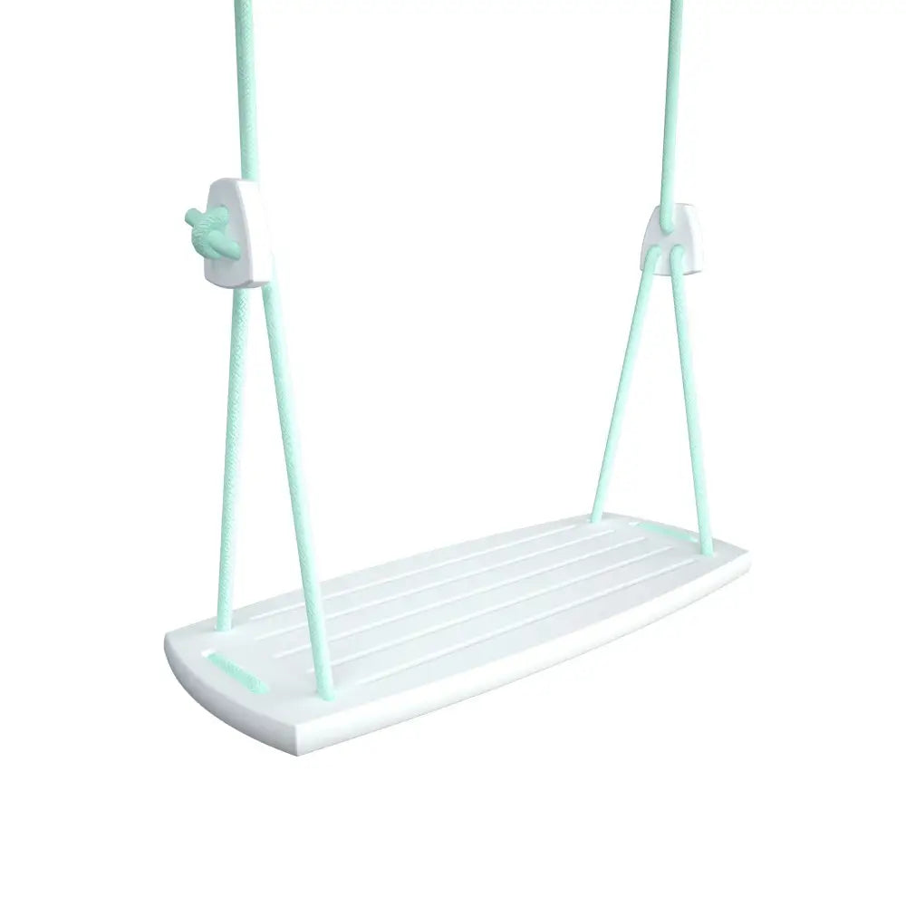 Mintunvihreä grand birch köysikeinu valkoisella muoviruhtimella ja karhumuovisilla klipseillä