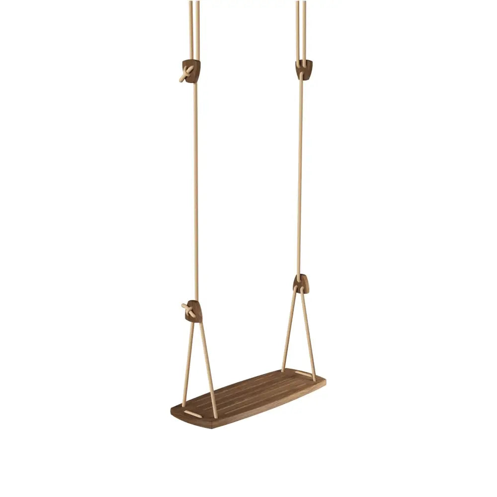 Minimaalinen grand walnut beige puun keinu, tumma ruskea sileä istuin ja vaaleat beige köydet puukannattimilla
