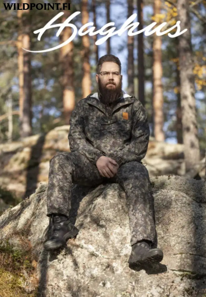 Haghus hossa kevyt anorakkipuku camokuosilla ja sääskiverkolla