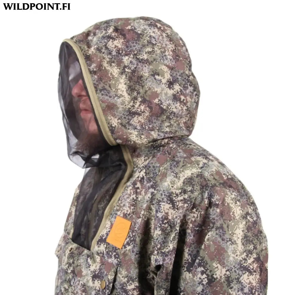 Haghus hossa kevyt anorakkipuku camokuosilla ja sääskiverkolla