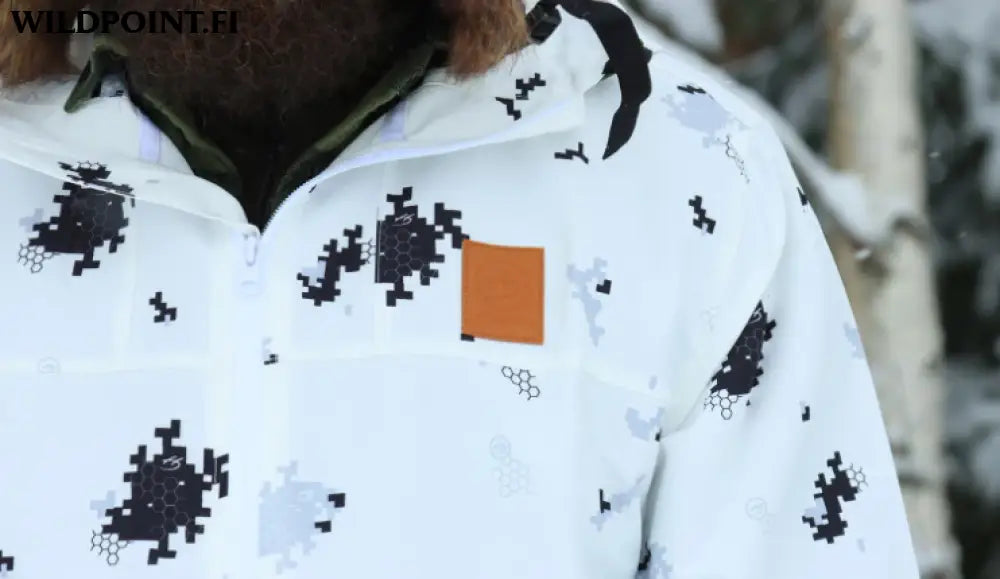 Haghus riekko lumipuku