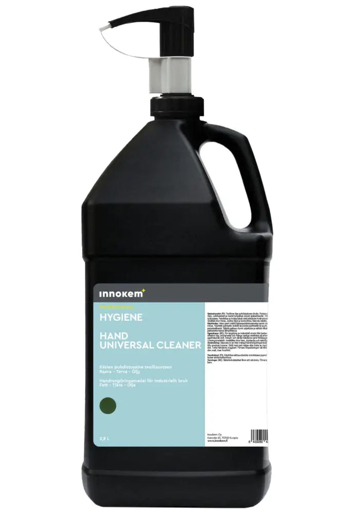Mustan muovisen innokem hygiene hand universal cleaner pumppupullon etiketissä vaaleansininen teksti ja 3,8 litran koko