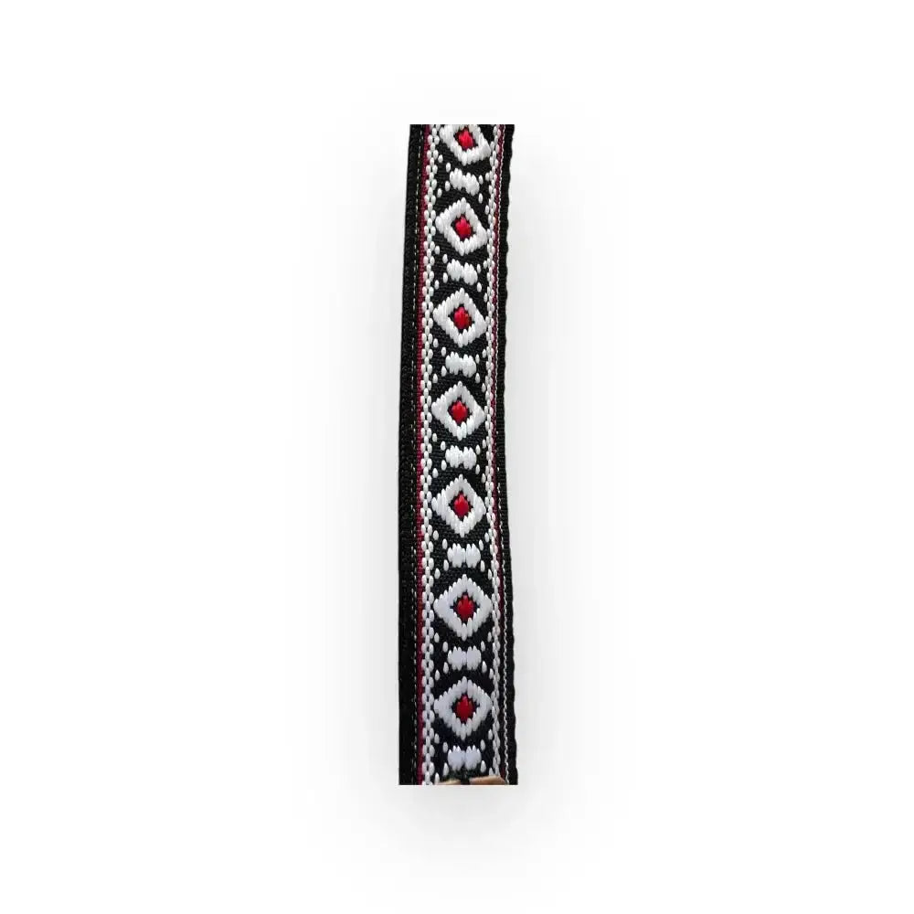 Laukun olkahihna - kapea valkoinen kuvio - wildpoint retkeilyvarusteet verkkokaupasta 12,90 €