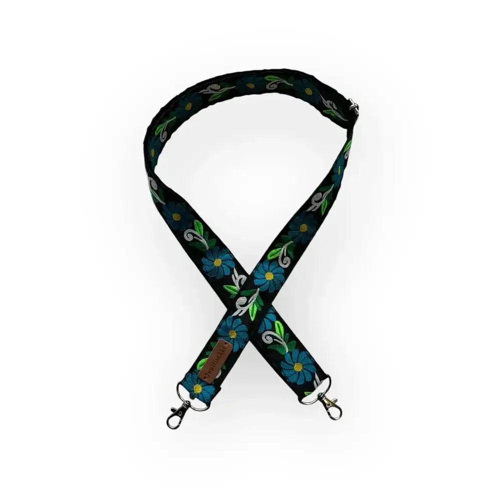 Laukun olkahihna - sinikukka - hopea - wildpoint outdoors retkeilyvarusteet verkkokaupasta 22,90 €