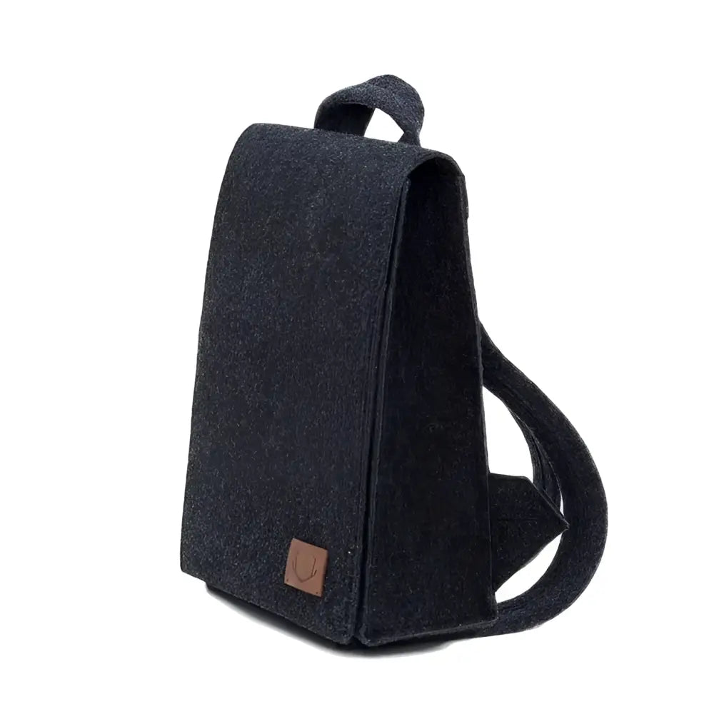 Lund mini reppu – musta - wildpoint outdoors retkeilyvarusteet verkkokaupasta 105,30 €