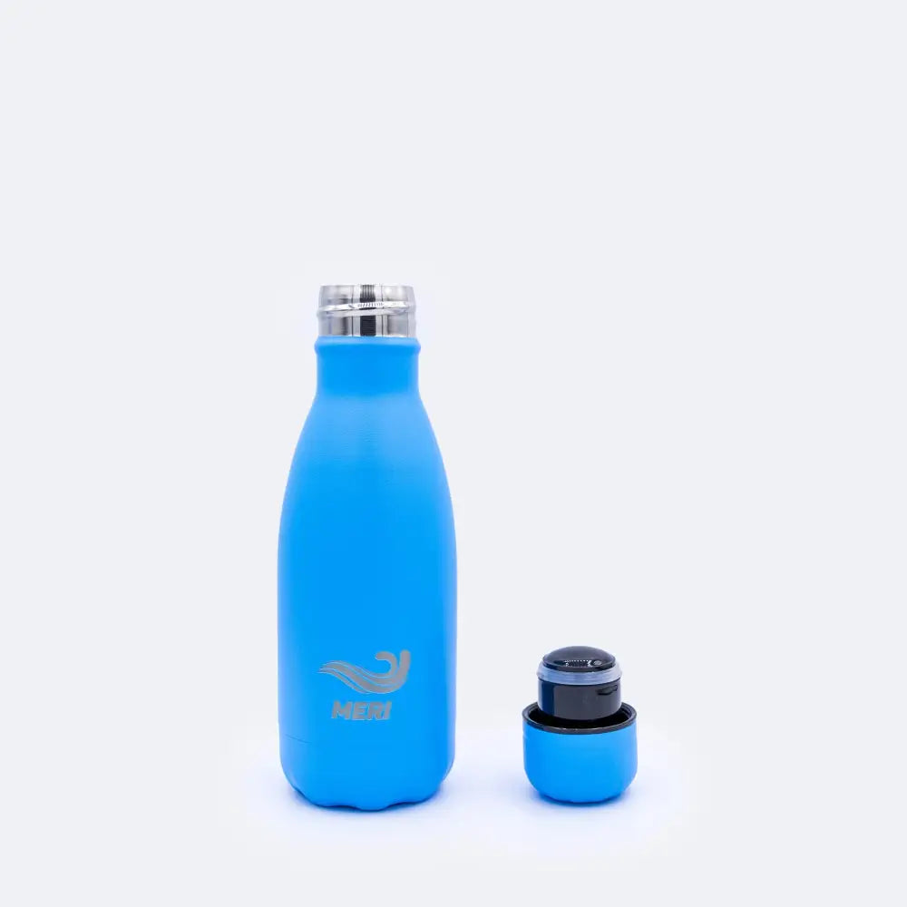Meribottles baby blue 260 ml - termospullo baby blue vesipullo retkeilyvarusteet verkkokaupasta 24,99 €