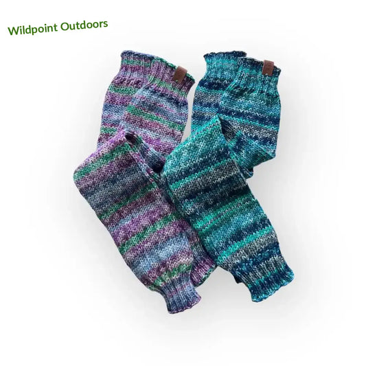 Pitkät värikkäät säärystimet - kotimaista käsityötä - säärystimet - retkeily