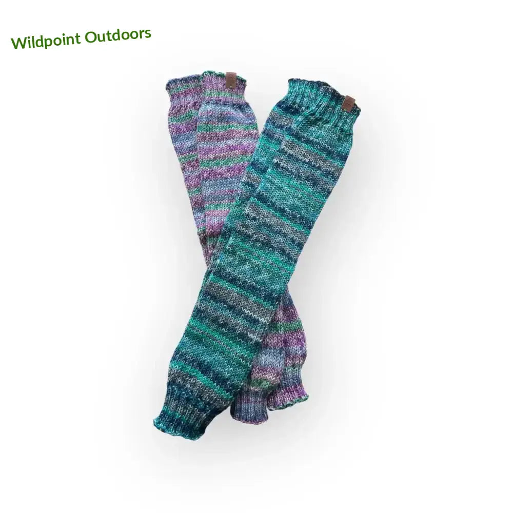 Pitkät värikkäät säärystimet - kotimaista käsityötä - säärystimet - retkeily