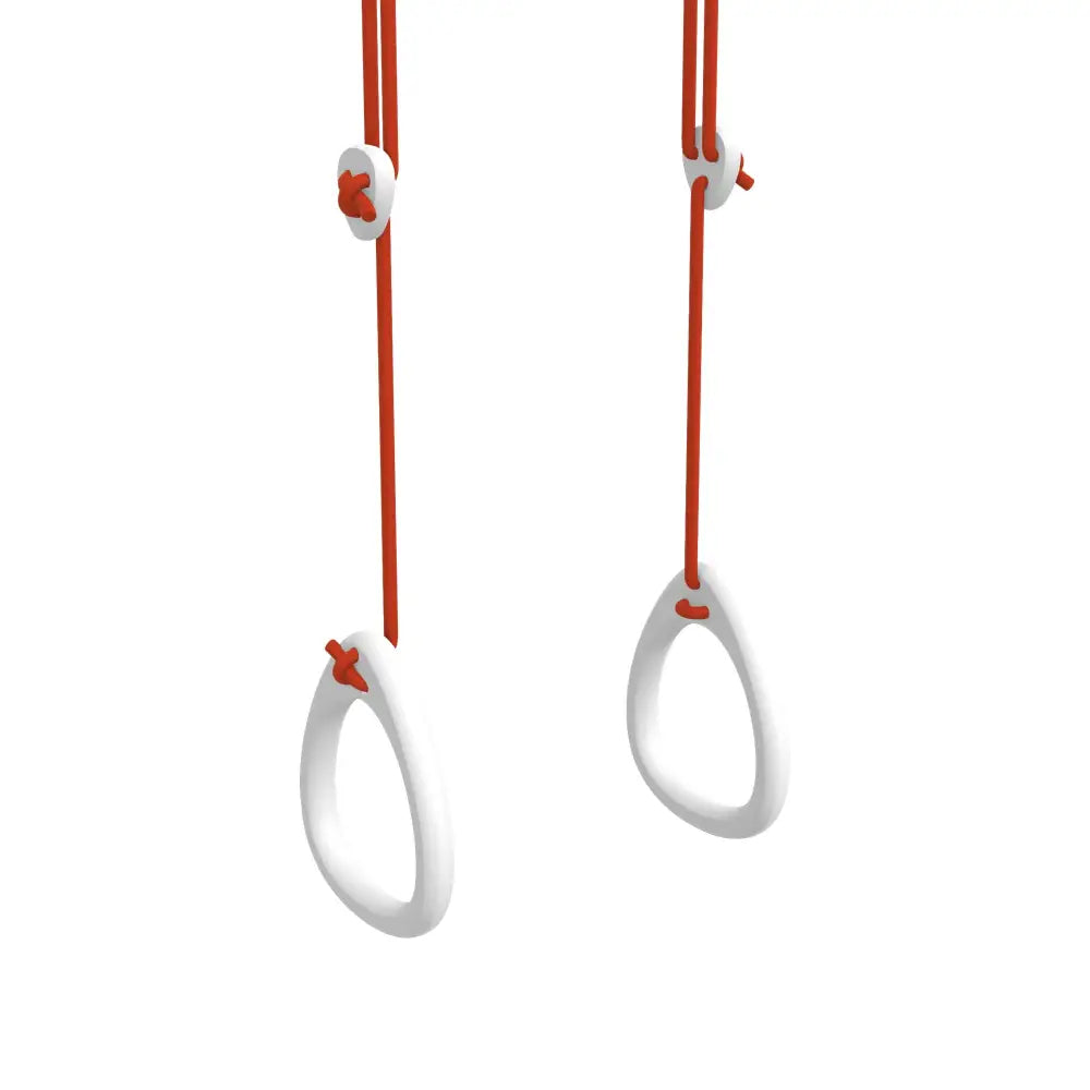 Valkoiset muoviset voimistelurenkaat oransseilla remmeillä ja säätöklipseillä tuotteessa rings - birch - red