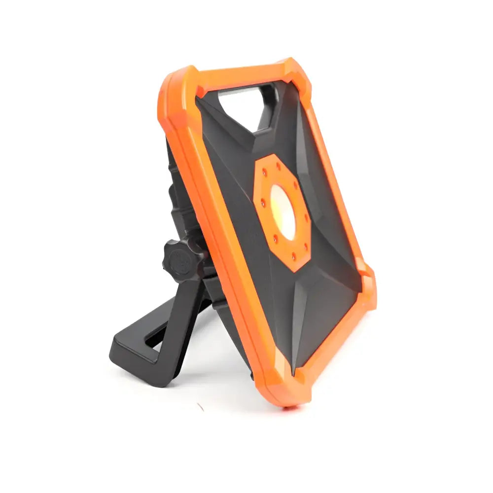 Robota dc-l18v akkukäyttöinen cob led akkuvalo - retkeilyvarusteet verkkokaupasta 39,90 €