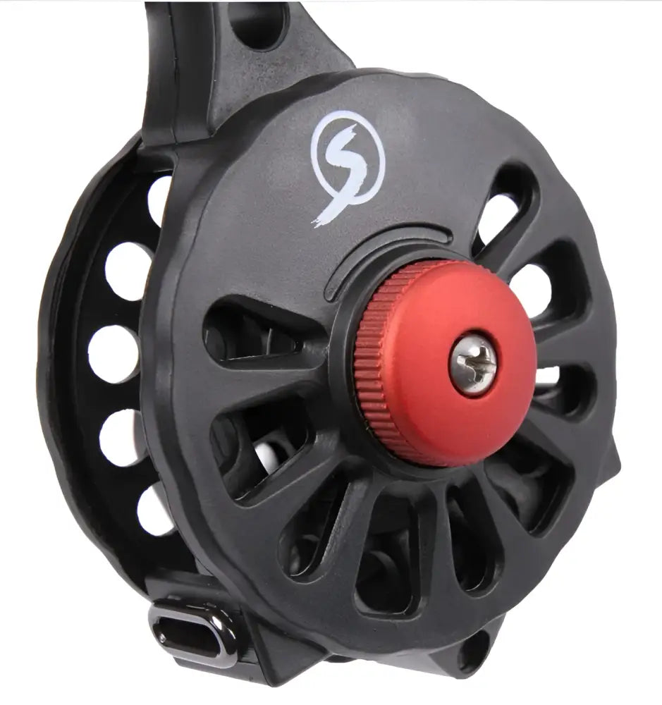 Musta scandinavian tackle 65mm bsg pilkkikela punaisella nuppilla ja valkoisella logolla