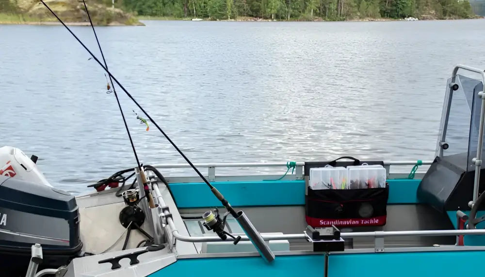 Scandinavian tackle jättikokoinen tarvikelaukku + 4x vieherasia - retkeilyvarusteet verkkokaupasta 35,90 €