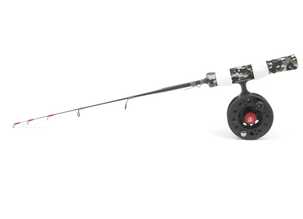 Scandinavian tackle quadstik 20 combo mustavalkoinen maastokuvioitu uistinohjauspunos punaisella keskiakselilla