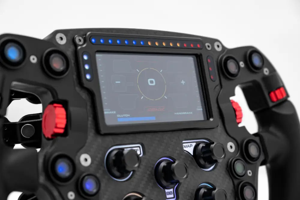 Simagic fx pro formula mustan hiilikuituisen kilpa-ajon ohjauspyörän punaisilla ja sinisillä valaistuilla painikkeilla ja kosketusnäytöllä