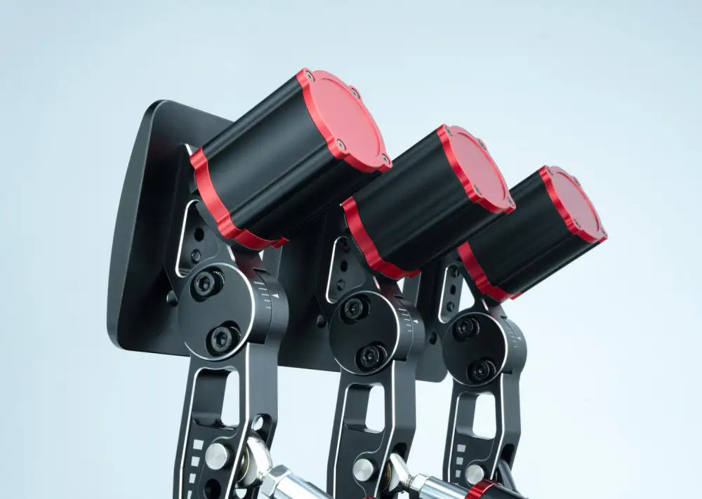 Musta ja punainen jalustoilla varustettu led-valaisin simagic haptic pedal reactor phpr tuotteessa cylindrical-päillä