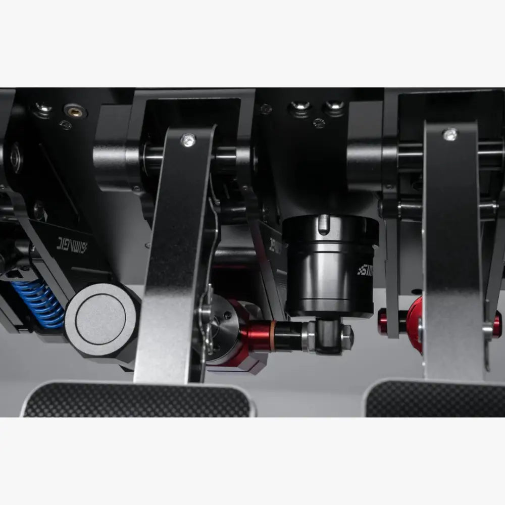 Musta ja punainen mekaaninen simagic p1000 hydraulic system inverted p-hysi -lennonsauva metallisilla yksityiskohdilla