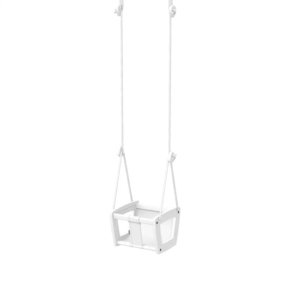 Valkoinen puinen pihakeinu yksinkertaisella modernilla muotoilulla ja tukevilla köysillä, toddler birch white leather
