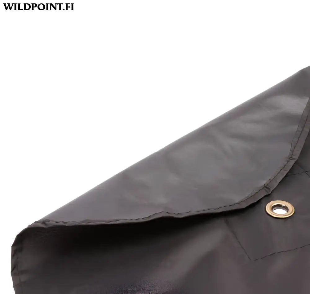 Väinö bunker 6 lattia pilkkiluukulla