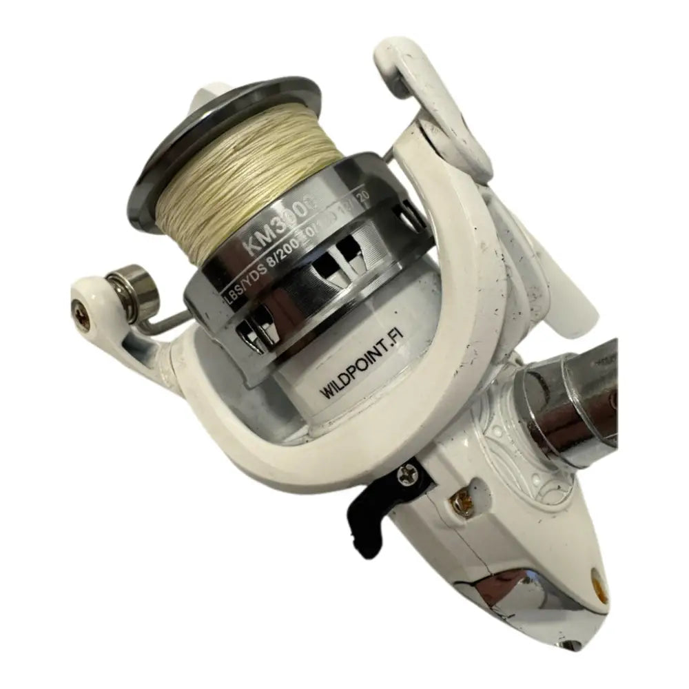 Vuokraamon poistomyynti uistelusetti valkoinen 2,1m vapa ja kela - retkeilyvarusteet verkkokaupasta 9,95 €